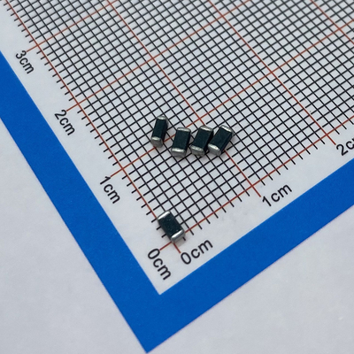 Varistor μεταλλικών οξειδίων τσιπ MOV εξαρτώμενος αντιστάτης τάσης για την προστασία κύματος